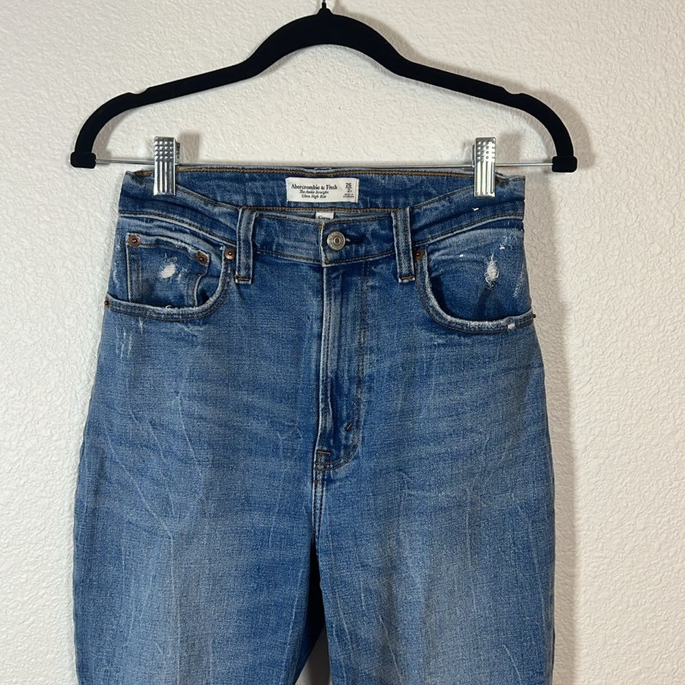 Abercrombie & Fitch Curve Love Ankle Straight Ultra High Rise size 26/2Regular - Picture 2 of 7